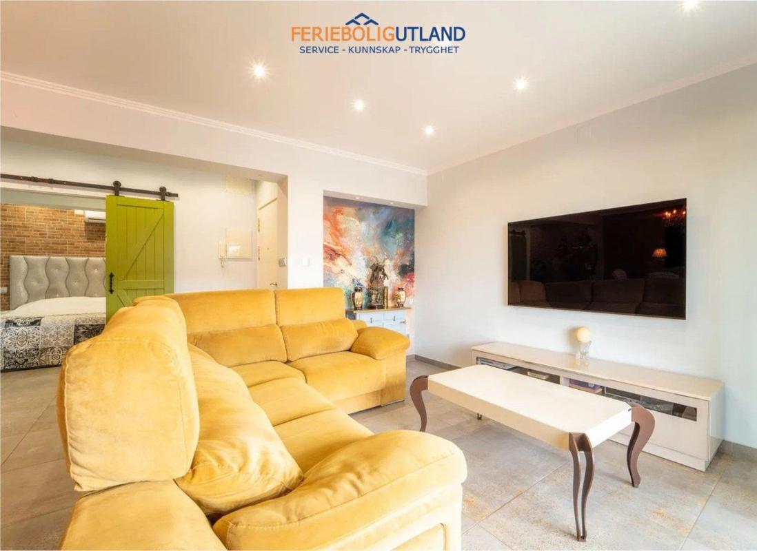 Sale of apartment in Piso en Calle de Pedro Lorca s/n, Las Piscinas Naturales, Torrevieja, Torrevieja
 photo 5