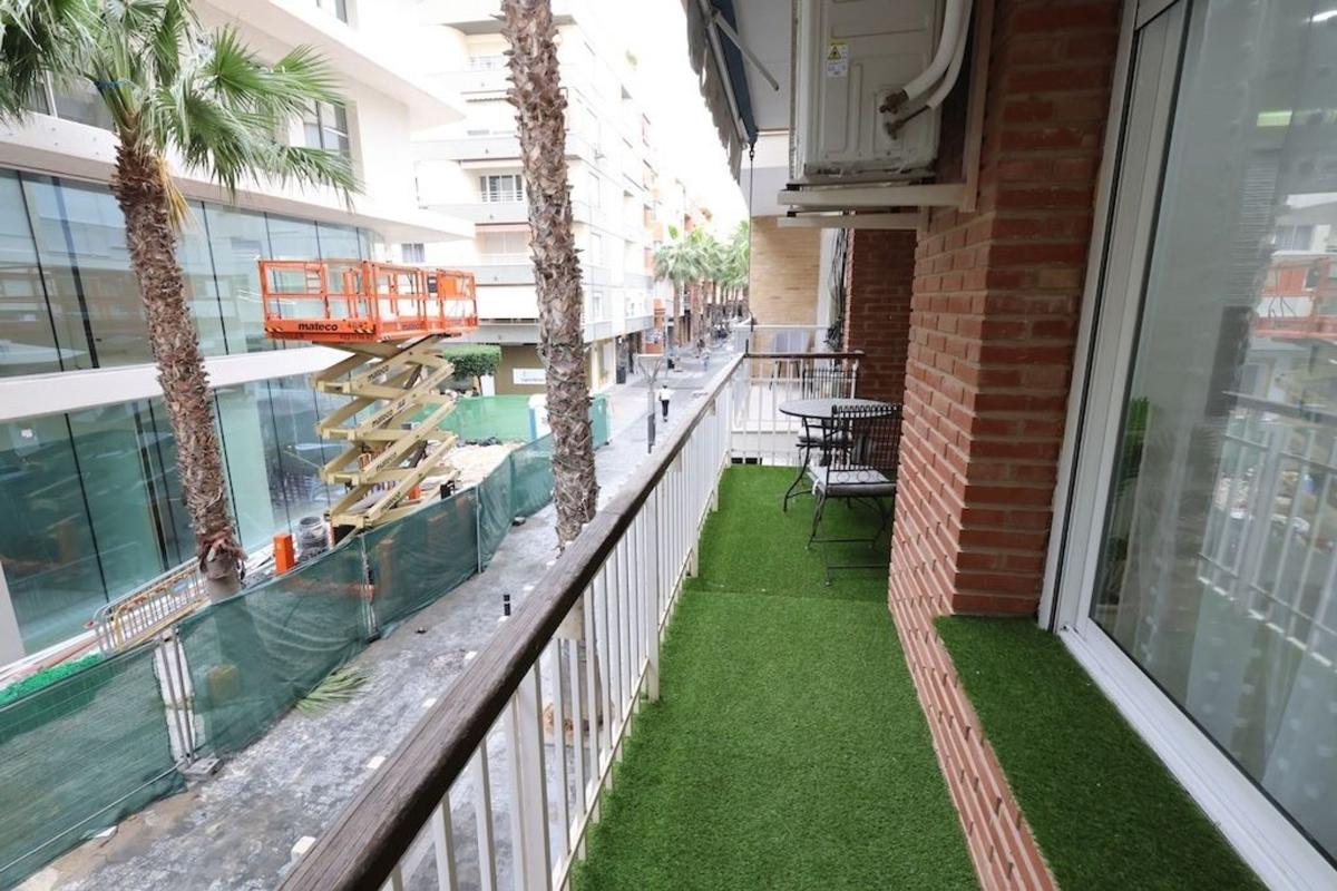 Venta de piso en Piso en Calle Concepción, Centro - Muelle Pesquero, Torrevieja, Torrevieja
photo 1