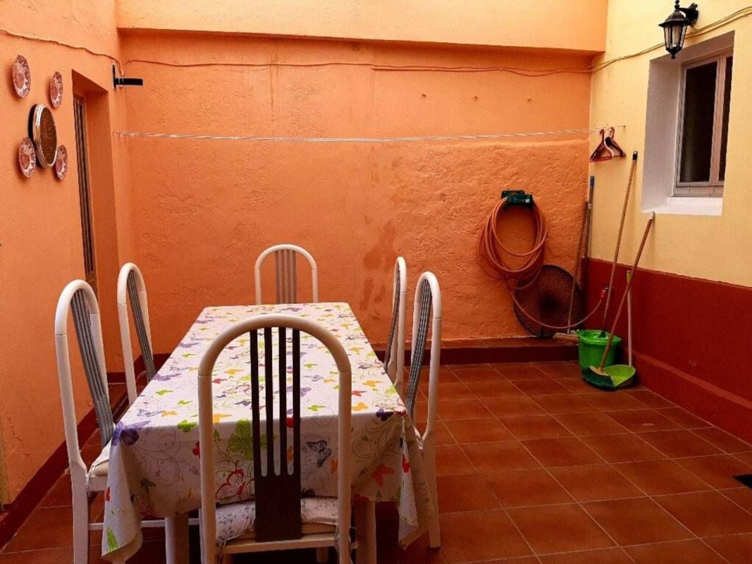 Sale of independent chalet in Casa o chalet en Calle Centeás, Cariño, Darling
 photo 3