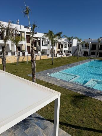 Sale of flat in Piso en Avenida Mediterráneo, Los Balcones - Los Altos del Edén, Torrevieja, Torrevieja
 photo 4