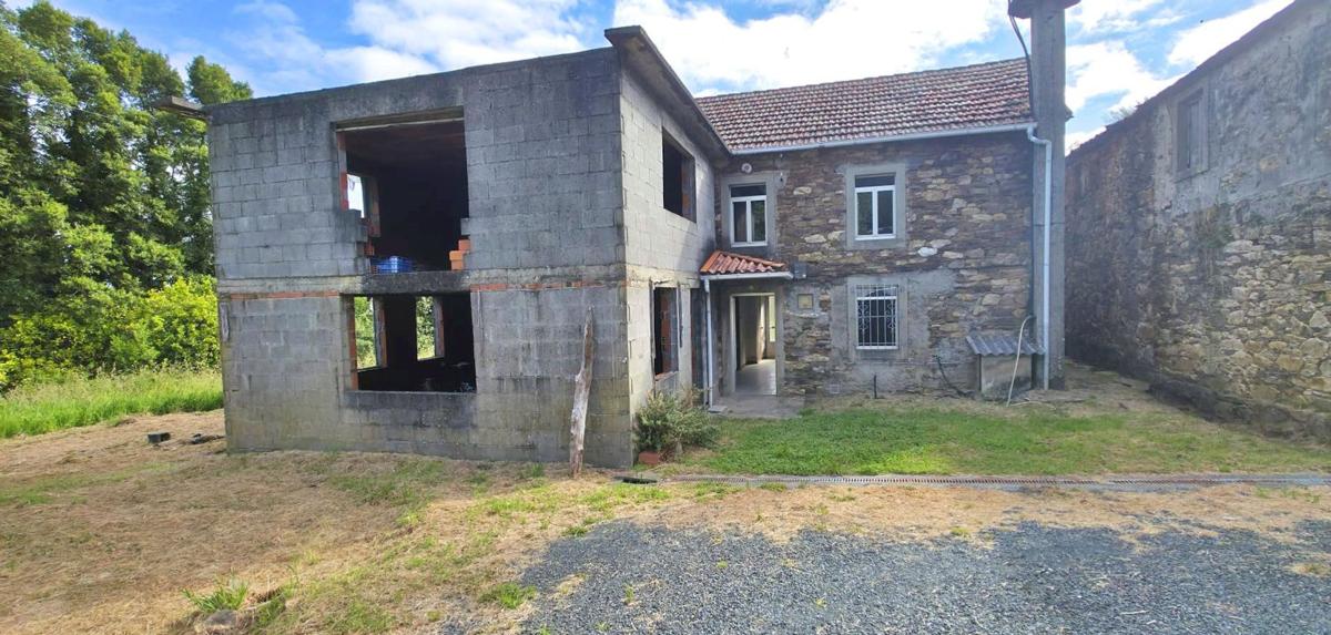 Недвижимость на продажу и в аренду в Испании photo 3