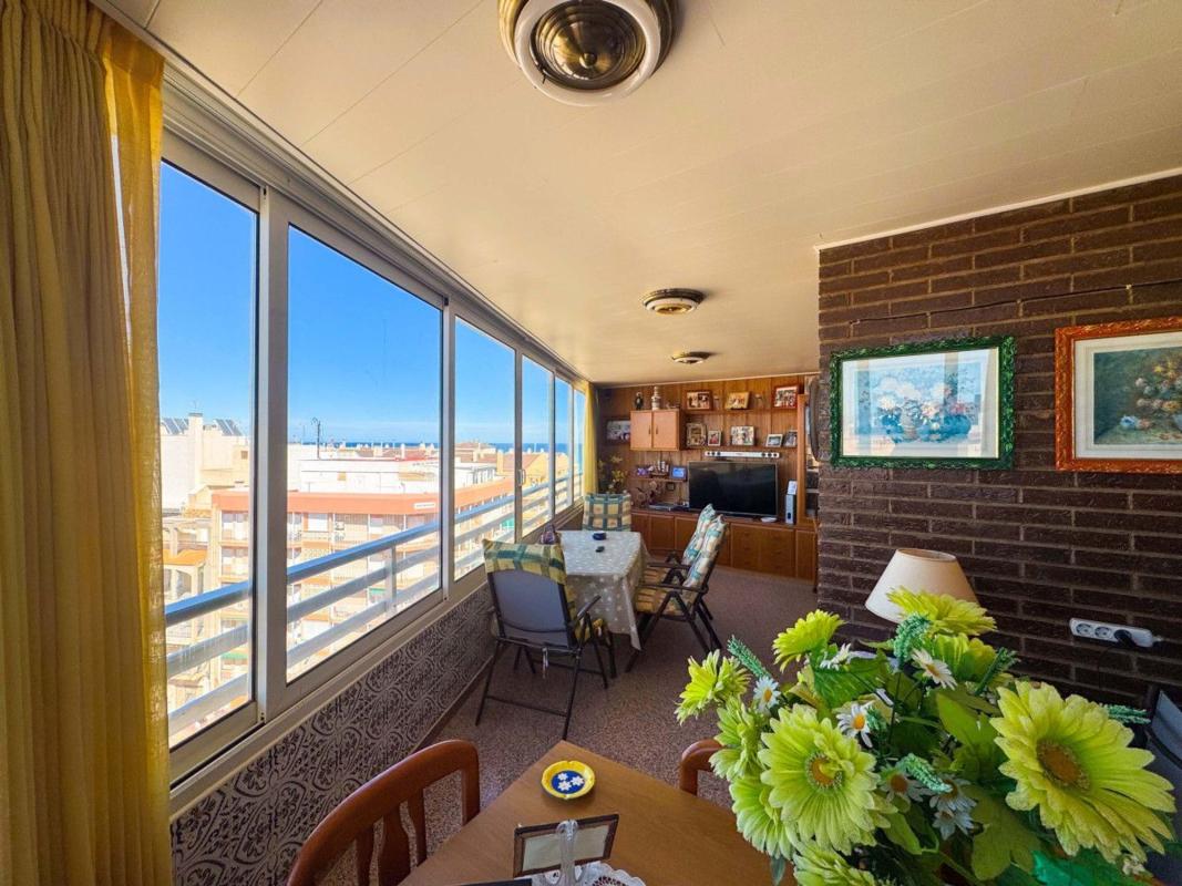 Продажа квартиры на Piso en Calle Alta, Gaspar Perrelló, Torrevieja, Торревьеха
photo 4