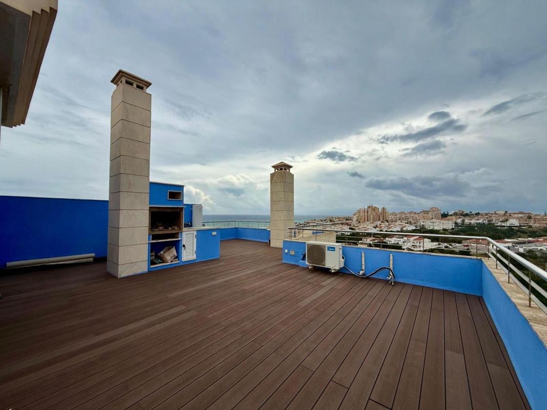 Продажа дуплекса на Dúplex en Avenida Torreblanca, Torreblanca, Torrevieja, Торревьеха photo 3