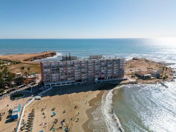 Venta de piso en Piso en Avenida Alfredo Nobel, Zona los Frutales, Torrevieja, Torrevieja
thumbnail 2