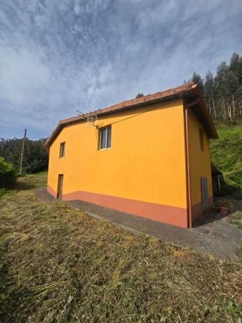 Casa de pueblo en Valdoviño thumbnail 1