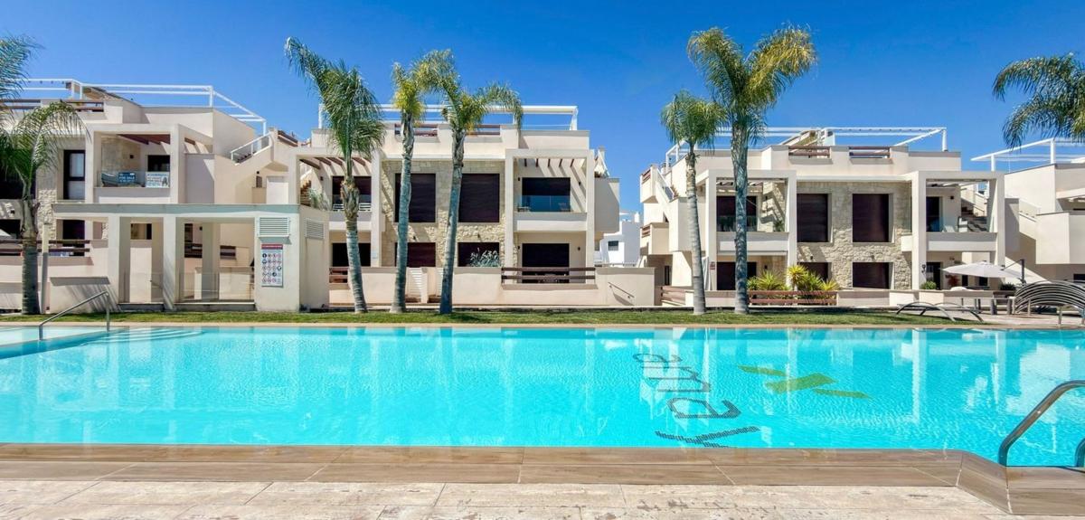 Venta de piso en Piso en Calle Pego, Los Balcones - Los Altos del Edén, Torrevieja, Torrevieja
photo 3