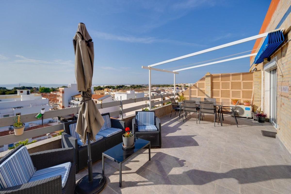 Продажа пентхауса на Ático en Calle Montesinos, Playa de los Náufragos, Torrevieja, Торревьеха photo 4