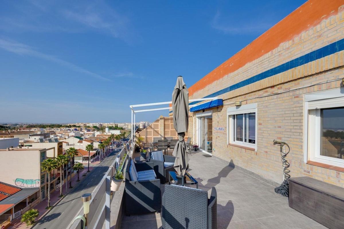 Продажа пентхауса на Ático en Calle Montesinos, Playa de los Náufragos, Torrevieja, Торревьеха photo 5