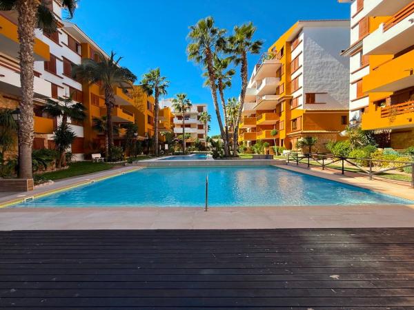 Продажа квартиры на Piso en Calle Ciclón, Punta Prima, Torrevieja, Торревьеха
photo 1