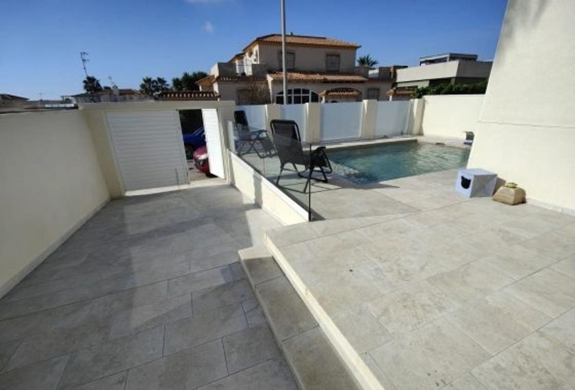 Sale of independent chalet in Casa o chalet en Calle Lebeche, 9, Miramar - Torre del Moro, Torrevieja, Torrevieja
photo 4