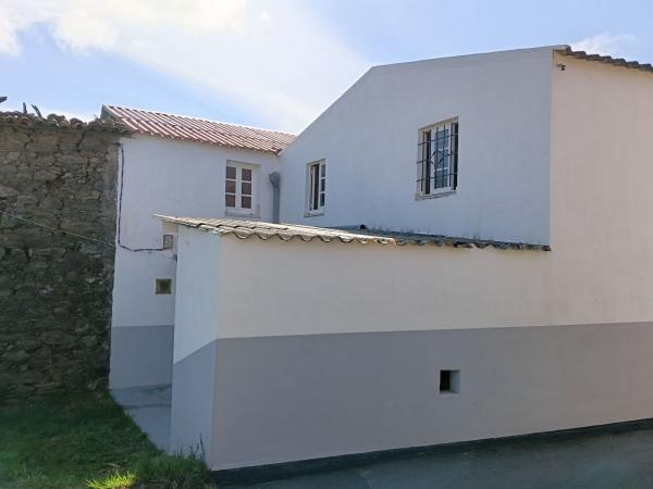 Chalet adosado en Hervés, Carral photo 1