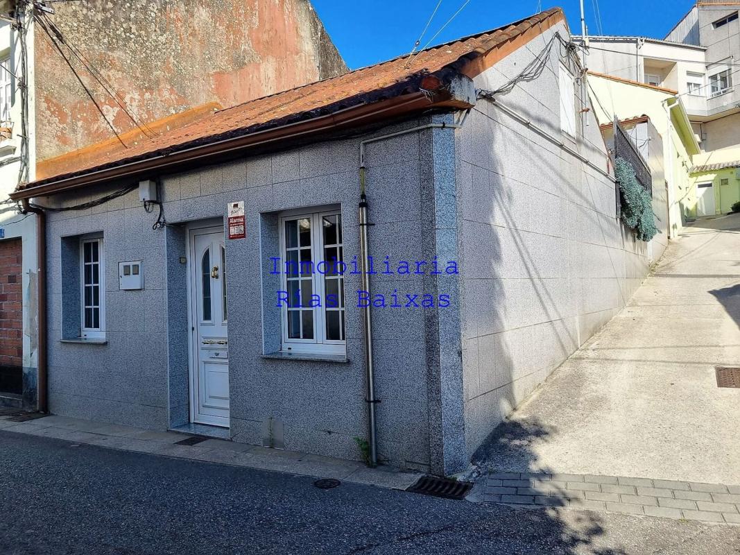 Properties for sale and rent in Spain photo 2