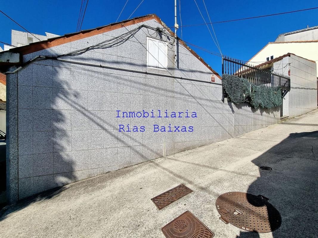 Properties for sale and rent in Spain photo 3