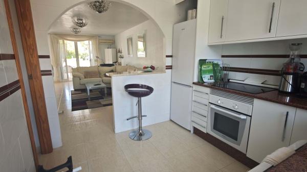 Chalet adosado en Los Balcones - Los Altos del Edén, Torrevieja photo 4