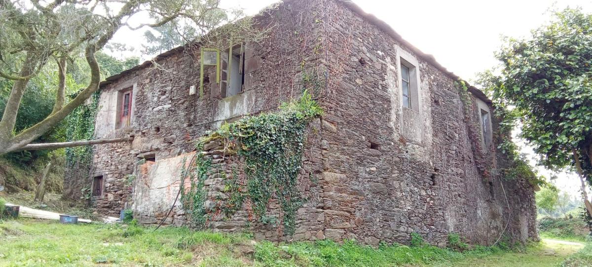 Properties for sale and rent in Spain photo 2