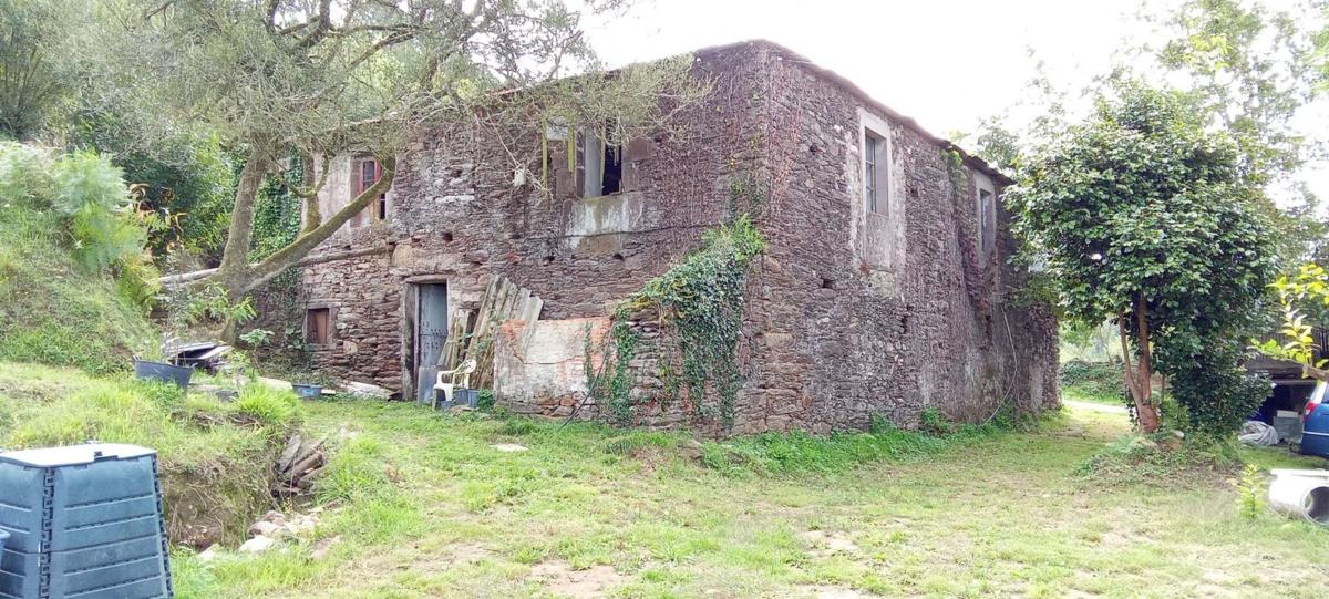 Properties for sale and rent in Spain photo 3