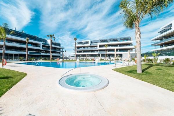 Sprzedaż mieszkania w Piso en Avenida Reverendo Francisco Sarrio Paya s/n, La Siesta - El Salado - Torreta, Torrevieja, Torrevieja
 photo 3