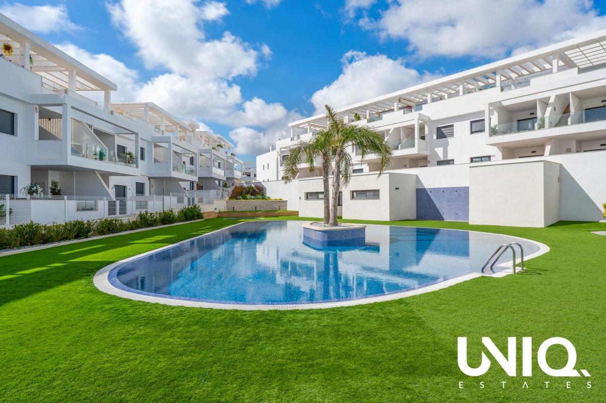 Venta de piso en Piso en Calle Teulada s/n, Los Balcones - Los Altos del Edén, Torrevieja, Torrevieja
photo 3