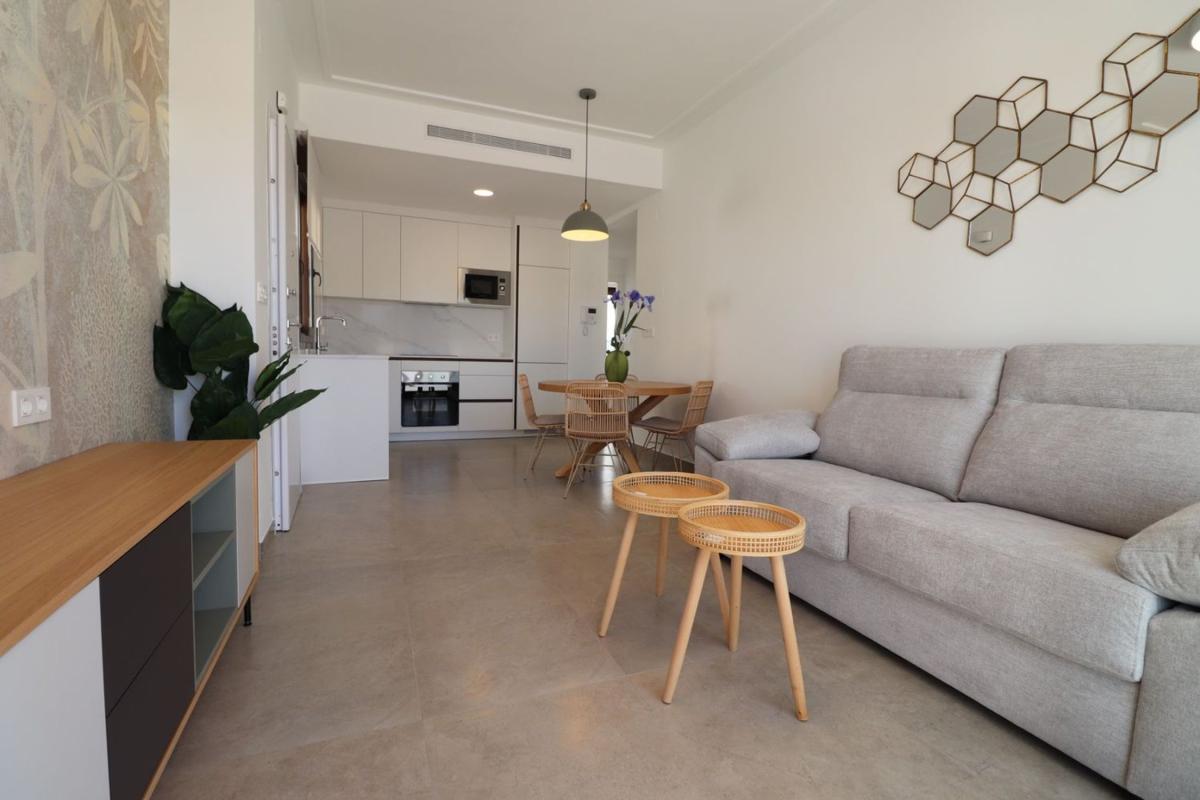 Venta de piso en Piso en Los Balcones - Los Altos del Edén, Torrevieja, Torrevieja
photo 3