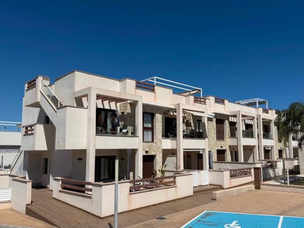 Sprzedaż mieszkania w Piso en Calle Zv 54, Los Balcones - Los Altos del Edén, Torrevieja, Torrevieja
photo 1