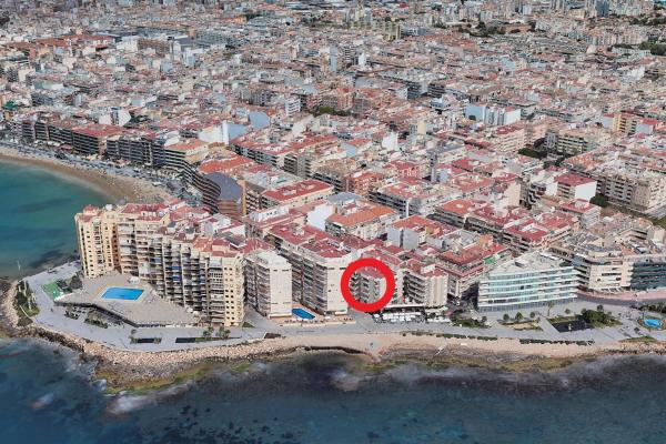 Venta de piso en Piso en Calle Navegantes, 4, Playa del Cura, Torrevieja, Torrevieja
photo 1