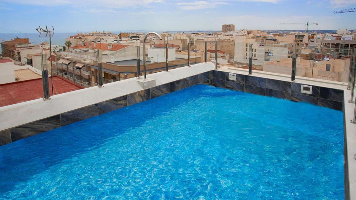 Sprzedaż mieszkania w Piso en Las Piscinas Naturales, Torrevieja, Torrevieja
photo 1
