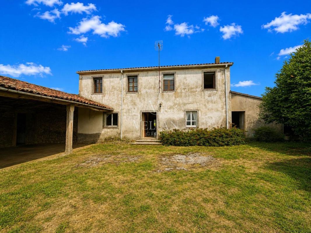 Properties for sale and rent in Spain photo 1