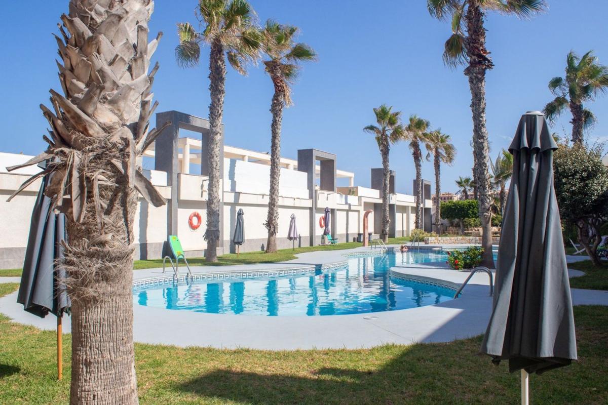 Sprzedaż mieszkania w Piso en Cañada del Molino, Torrevieja, Torrevieja
 photo 2