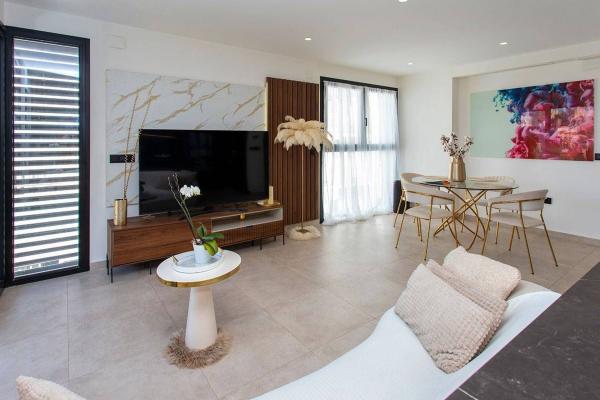 Sale of flat in Piso en Centro - Muelle Pesquero, Torrevieja, Torrevieja
photo 1