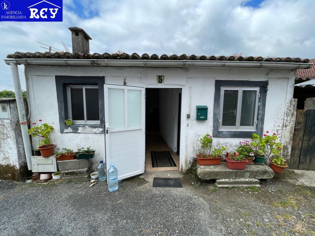 Properties for sale and rent in Spain photo 1