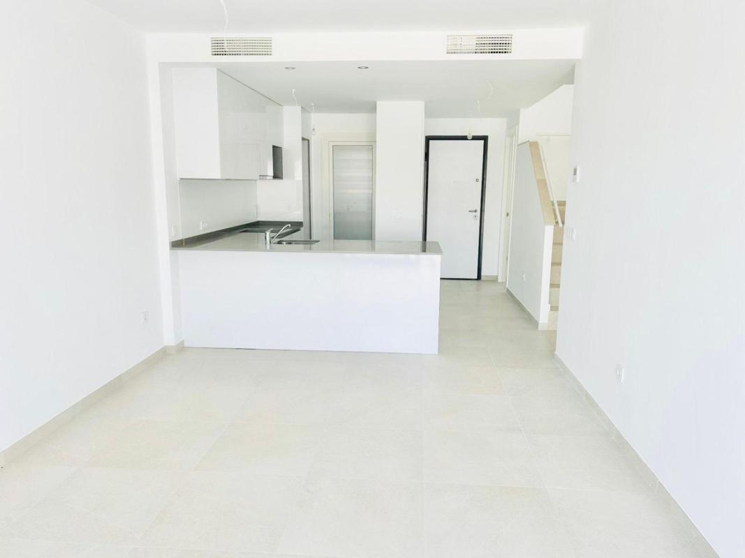 Продажа пентхауса на Ático en Avenida Asociación Victimas del Terrorismo, 44, Parque Acuático - Sector 25, Torrevieja, Торревьеха photo 5