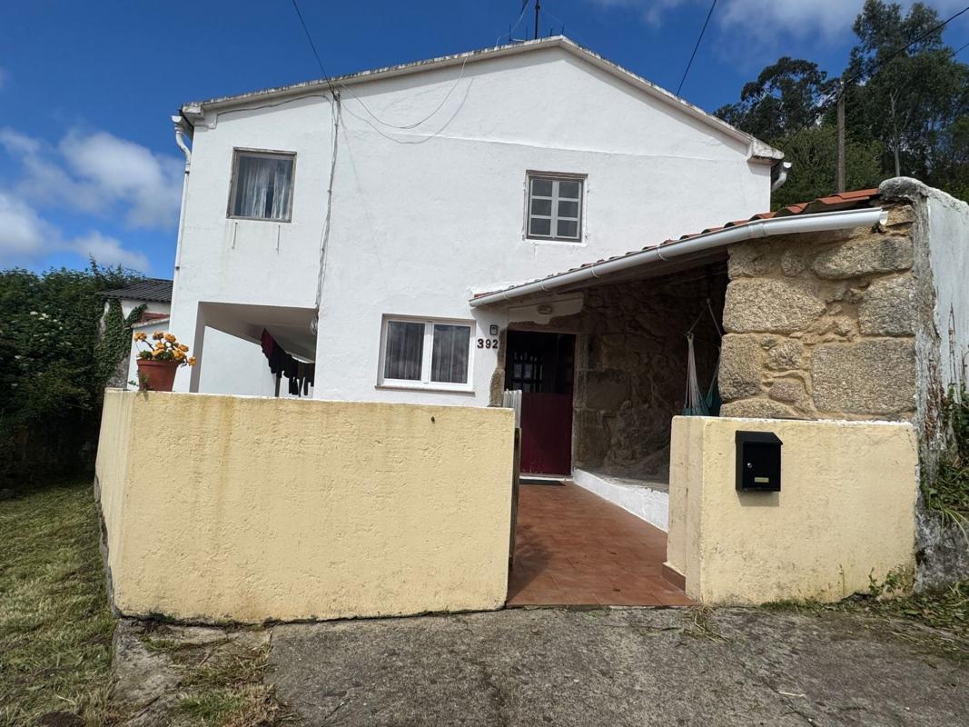 Properties for sale and rent in Spain photo 1
