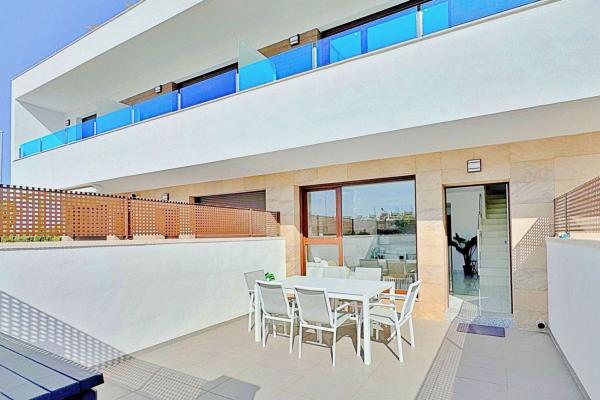 Chalet adosado en Urban Mirador de los Balcones, 154, Los Balcones - Los Altos del Edén, Torrevieja thumbnail 2