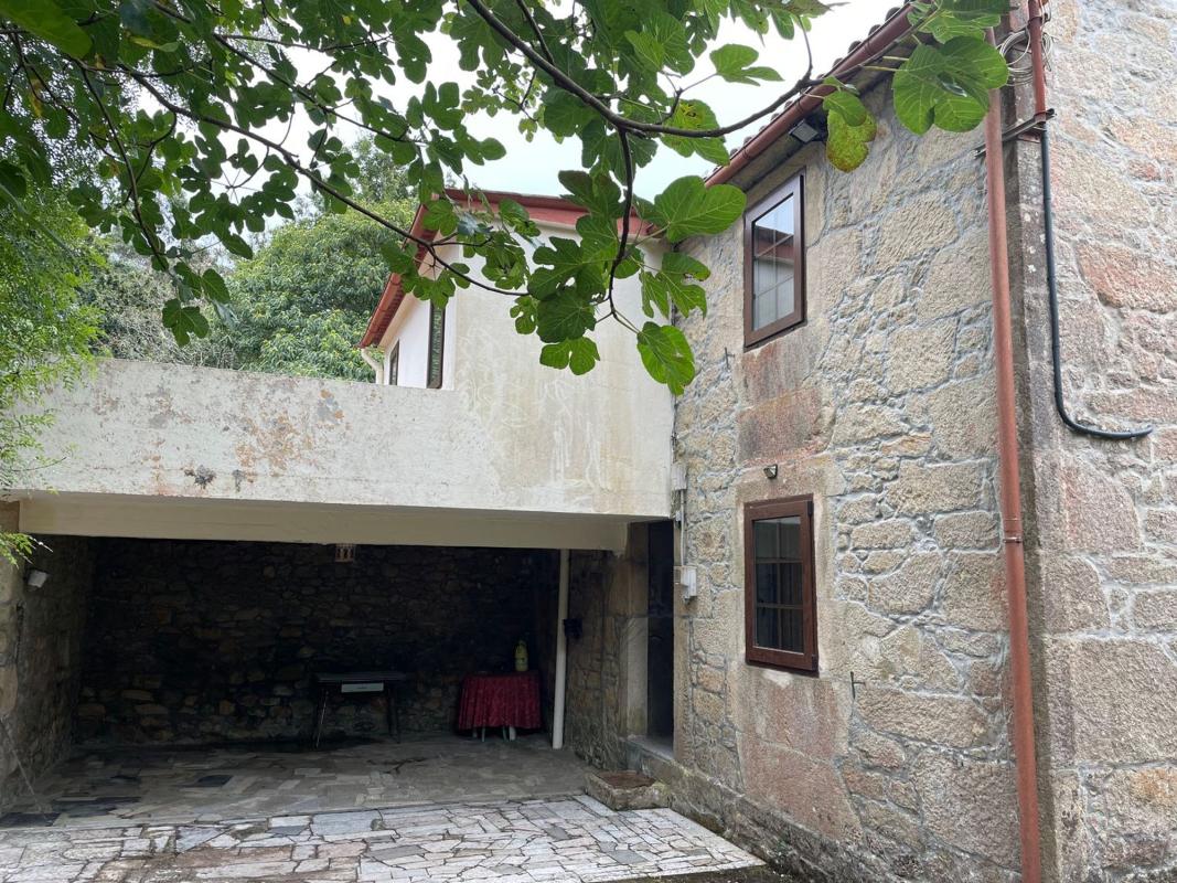 Properties for sale and rent in Spain photo 1