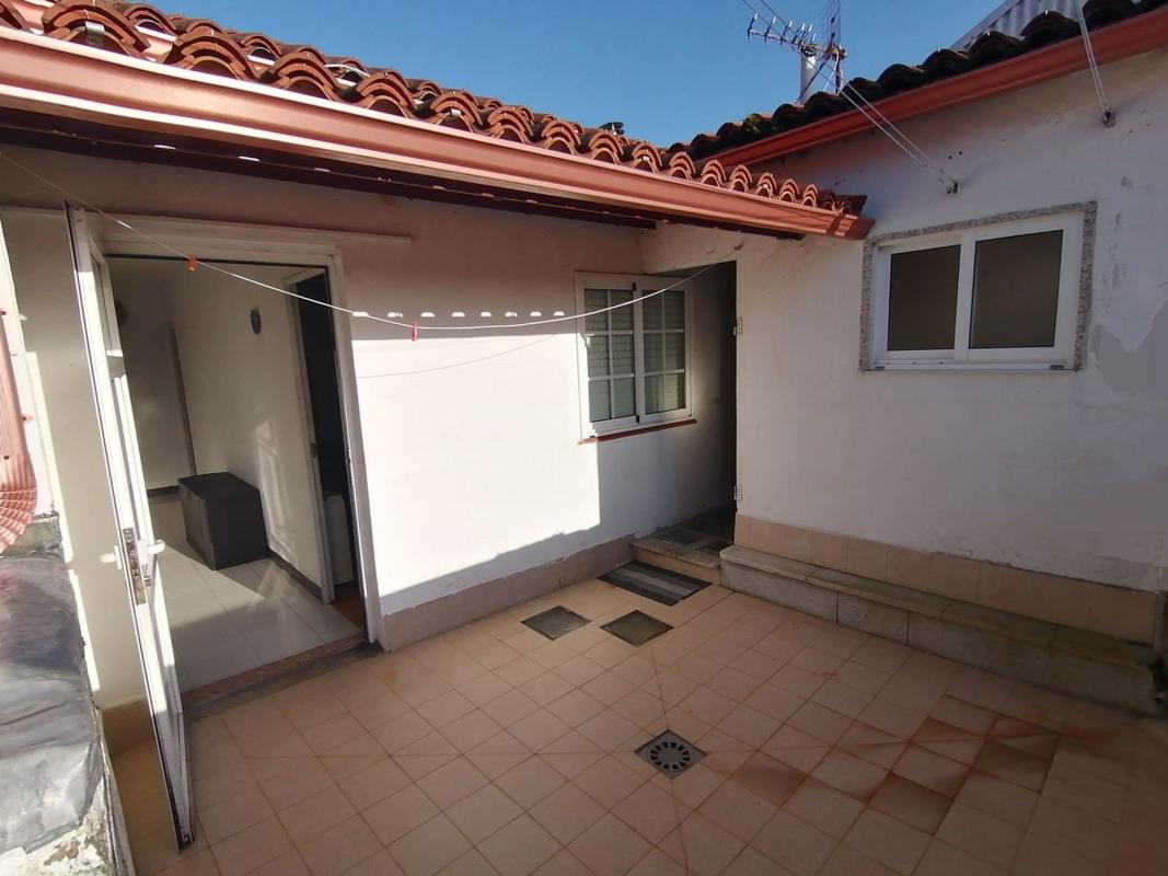 Properties for sale and rent in Spain photo 1