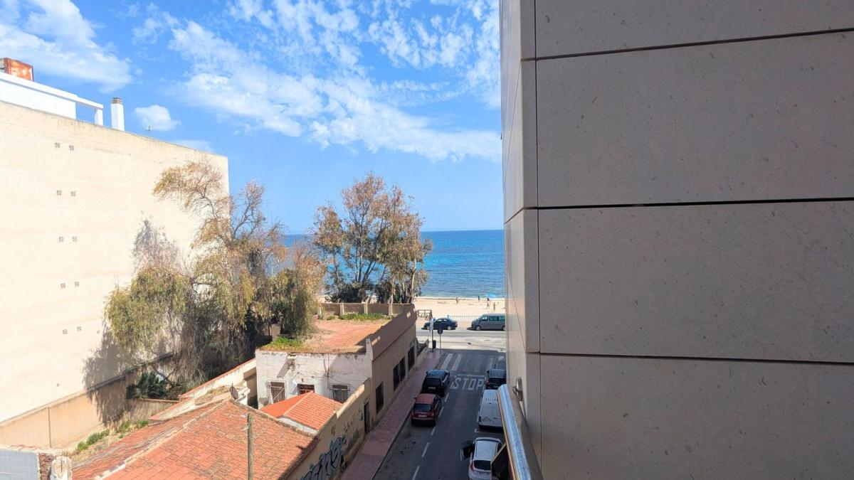 Venta de piso en Piso en Calle Suecia, 3, Playa de los Locos, Torrevieja, Torrevieja
photo 2
