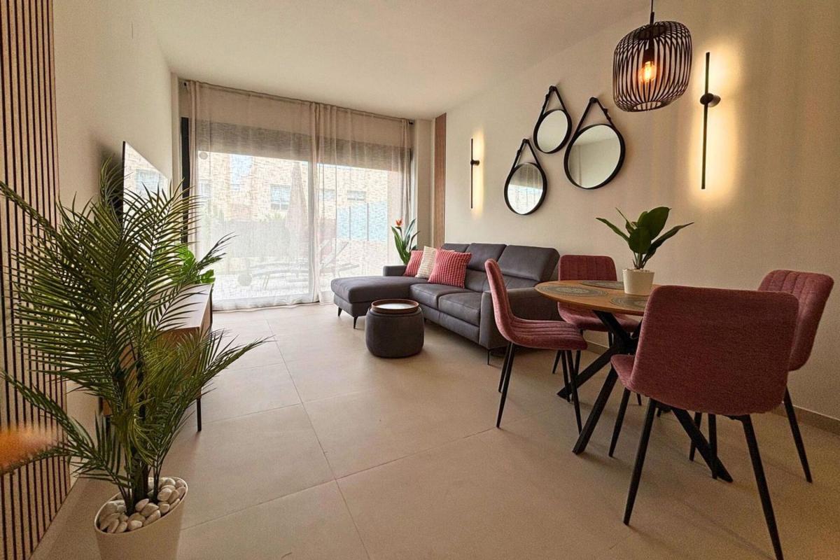 Sale of apartment in Piso en La Veleta, Torrevieja, Torrevieja
photo 3