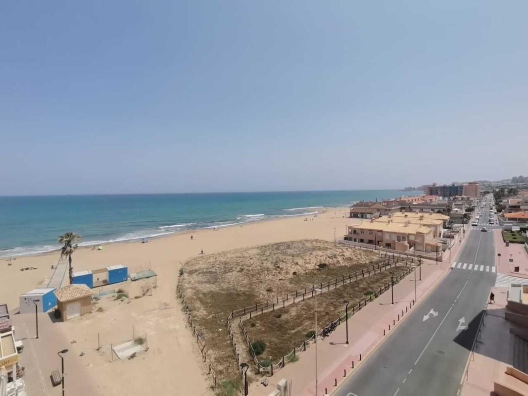 Venta de ático en  Ático en Gaspar Perrelló, Torrevieja, Torrevieja photo 2