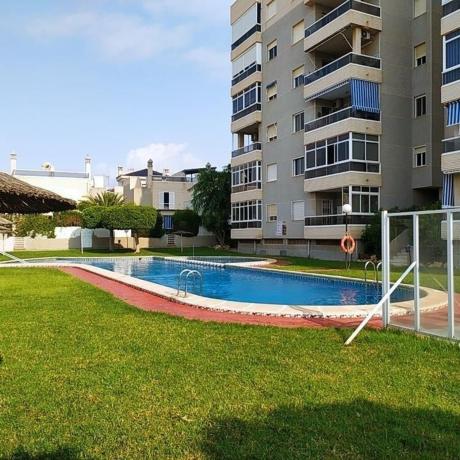 Продажа квартиры на Piso en Aguas Nuevas, Torrevieja, Торревьеха
photo 1