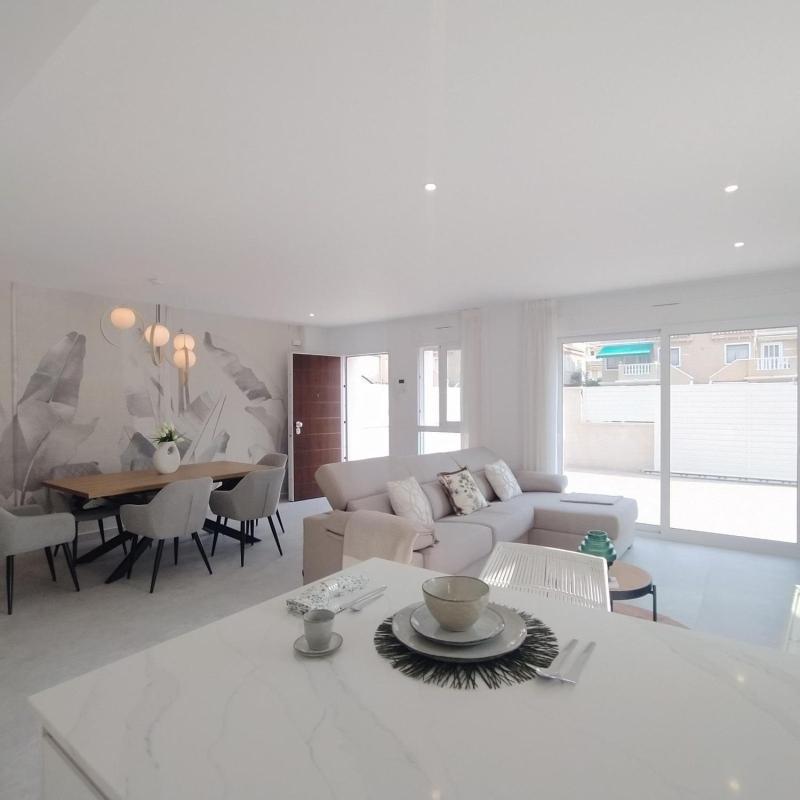 Продажа квартиры на Piso en Aguas Nuevas, Torrevieja, Торревьеха
 photo 5