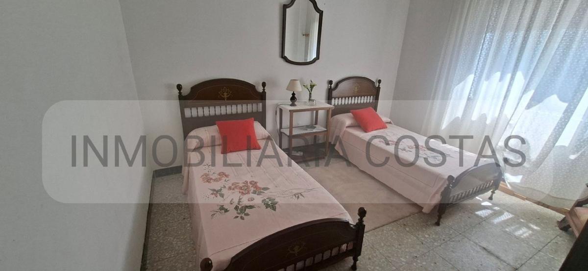 Недвижимость на продажу и в аренду в Испании photo 4
