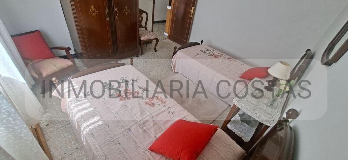 Недвижимость на продажу и в аренду в Испании photo 5