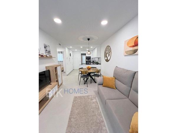 Sale of flat in Piso en Calle Diana, Torreblanca, Torrevieja, Torrevieja
 photo 1