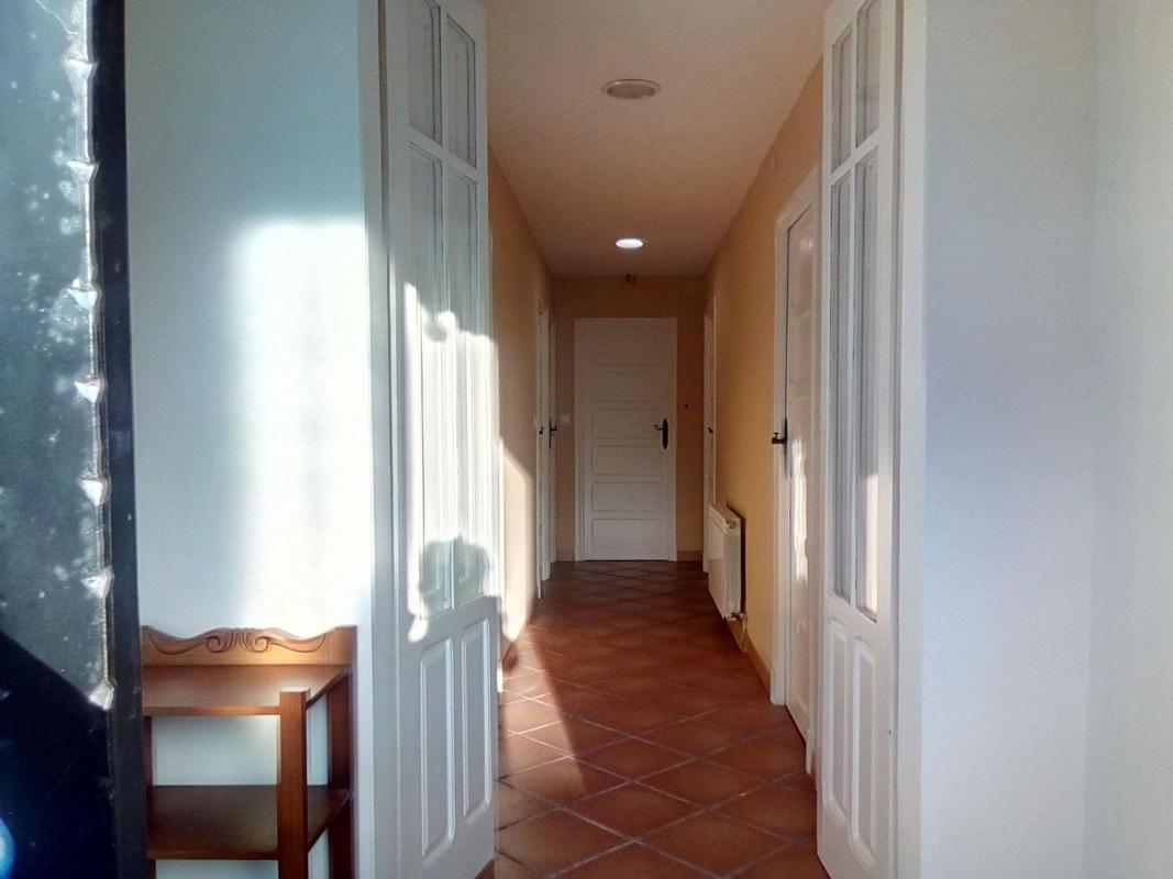 Properties for sale and rent in Spain photo 5