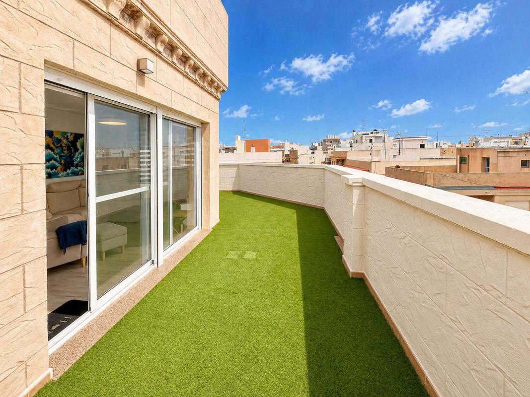 Venta de ático en Ático en Calle San Roque, 1, Gaspar Perrelló, Torrevieja, Torrevieja photo 3