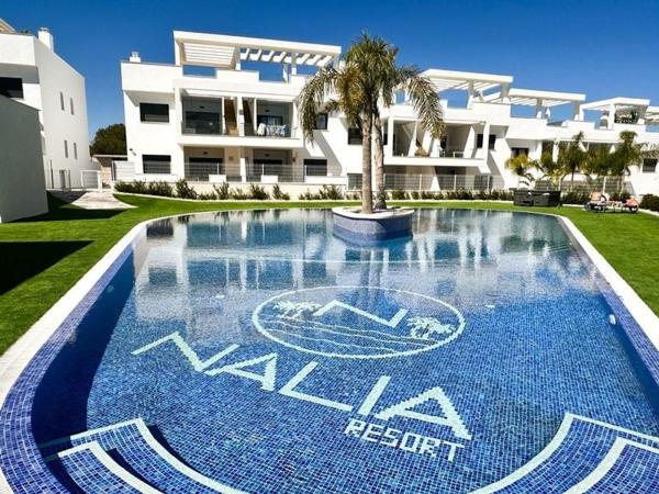 Продажа квартиры на Piso en Los Balcones - Los Altos del Edén, Torrevieja, Торревьеха
photo 1