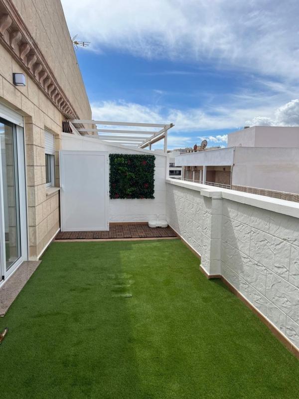 Venta de ático en  Ático en Gaspar Perrelló, Torrevieja, Torrevieja photo 3