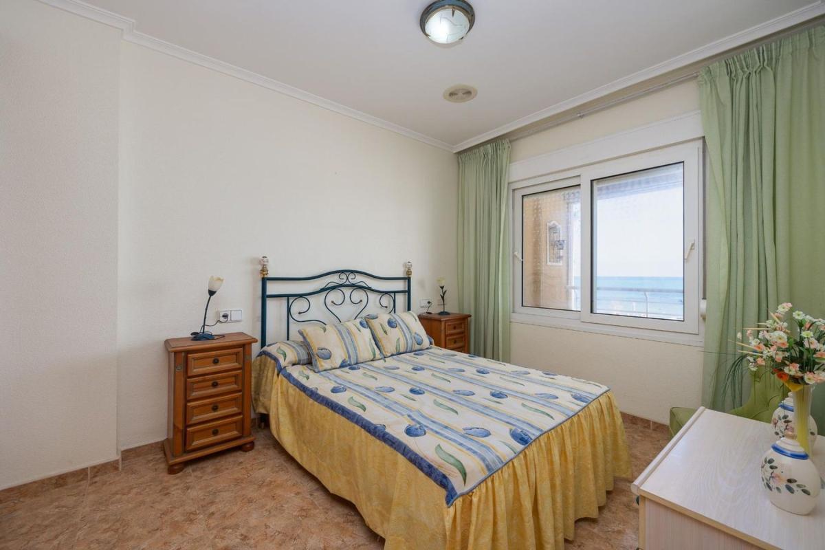 Продажа квартиры на Piso en Calle Mayor, Gaspar Perrelló, Torrevieja, Торревьеха
photo 5