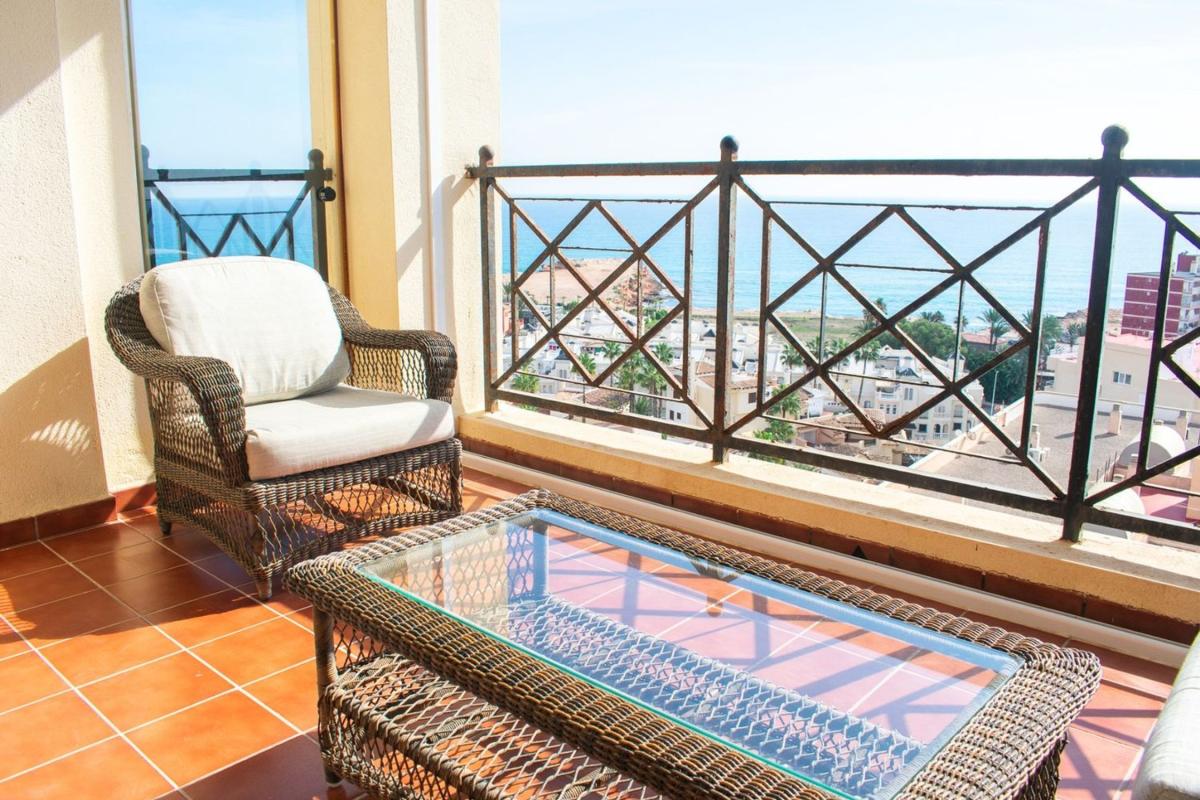 Продажа квартиры на Piso en Zona los Frutales, Torrevieja, Торревьеха
 photo 3