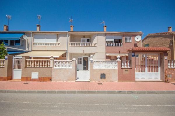 Casa o chalet independiente en Calle La Marina, 34, Playa de los Náufragos, Torrevieja photo 1